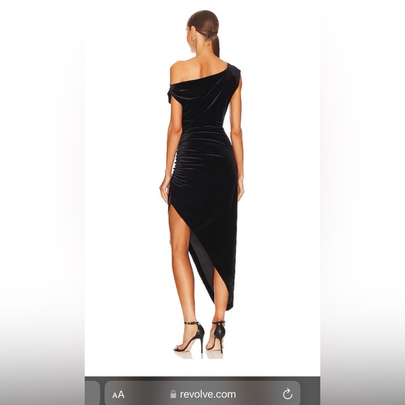 Norma Kamali Drop Shoulder Side Drape Gown in Black velvet - Picture 4 of 13